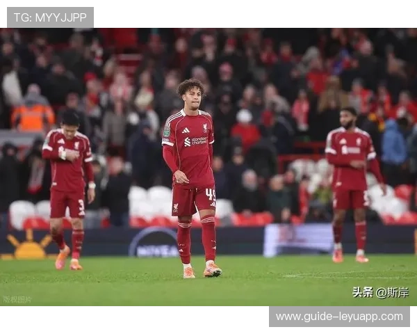 利物浦大胜阿斯顿维拉在英超继续领跑，英超利物浦对阿斯顿维拉